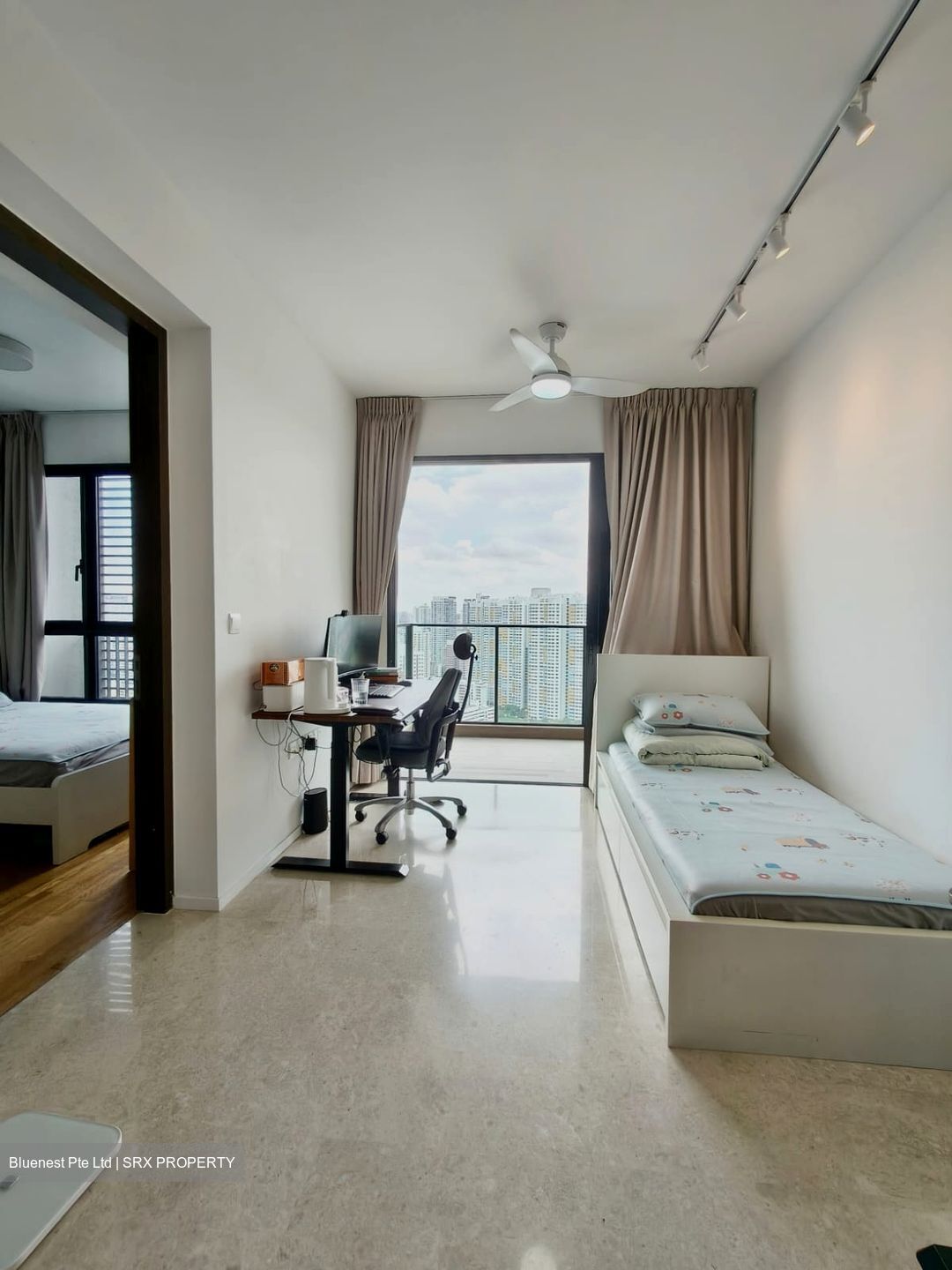 Avenue South Residence (D3), Apartment #451229341